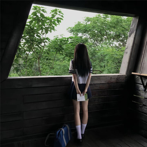 91美女㊙️片漫画
